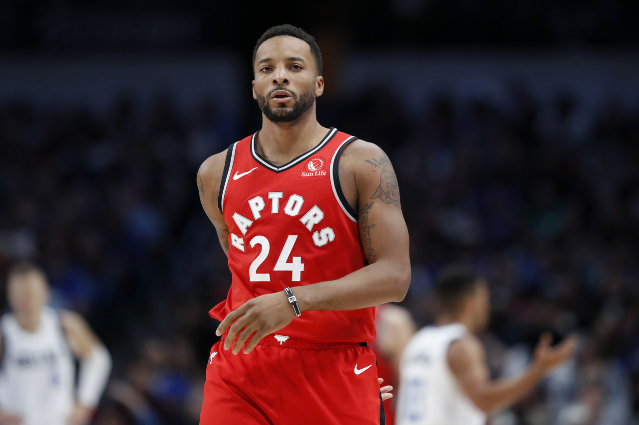 主审给出三 主审给出三